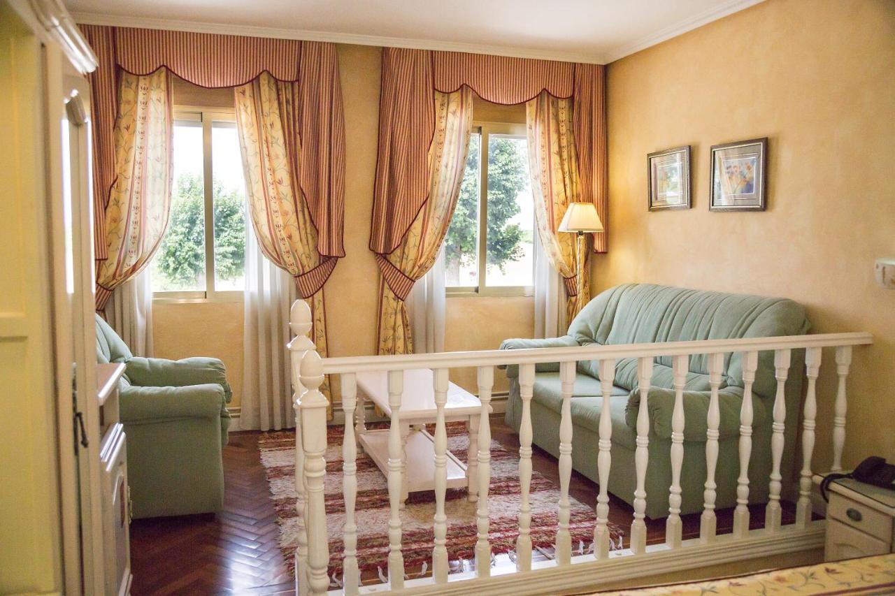 Los Arcos Dosbarrios Ngoại thất bức ảnh