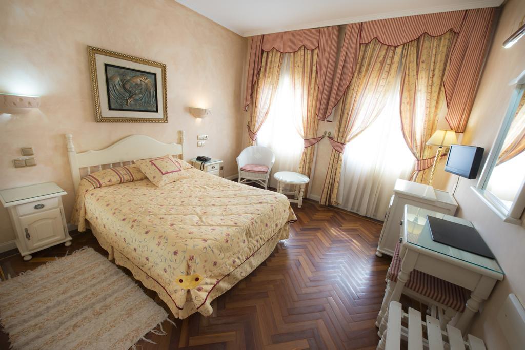 Los Arcos Dosbarrios Ngoại thất bức ảnh