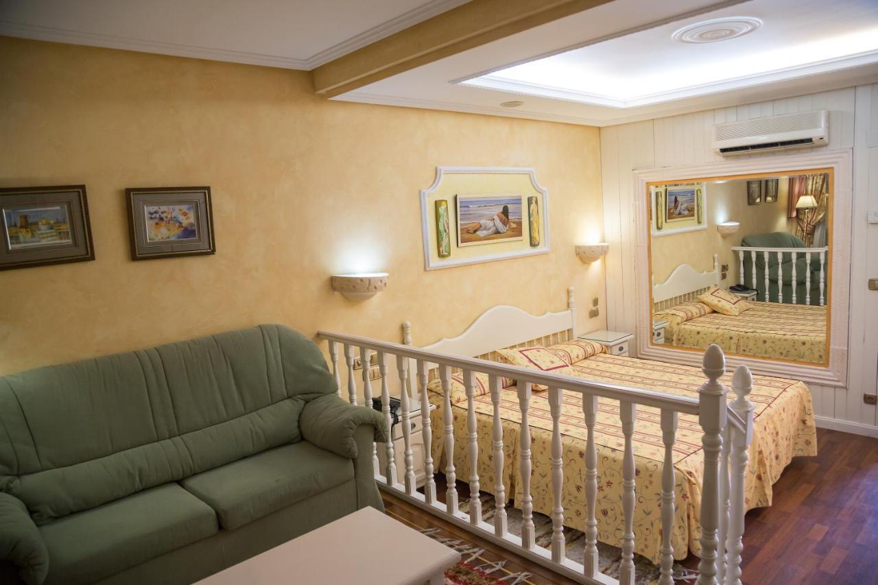 Los Arcos Dosbarrios Ngoại thất bức ảnh